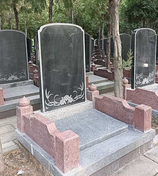 聚仙园立碑