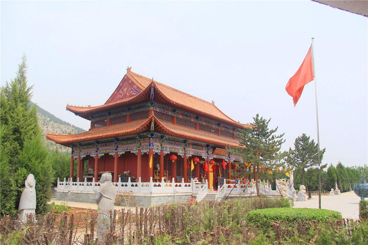 天寿陵园和九里山公墓二区哪个墓地较好-2