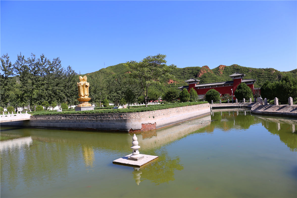北京延庆墓地详情-延庆陵园价格位置环境合法-1