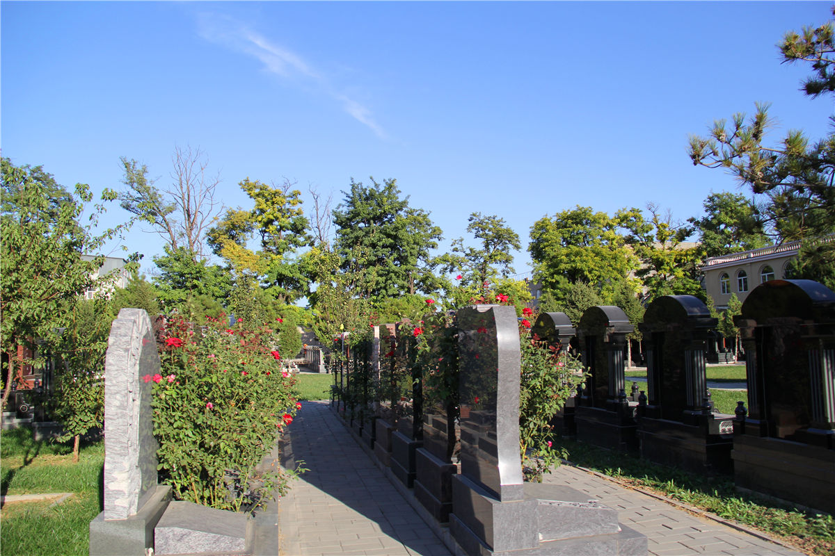 延庆区附近卖墓地电话多少-1