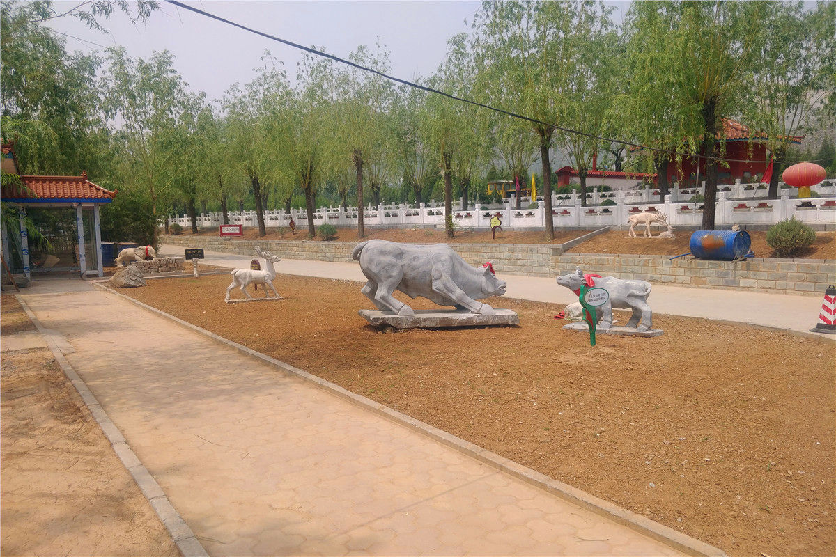 北京天山陵园墓地怎么样-1