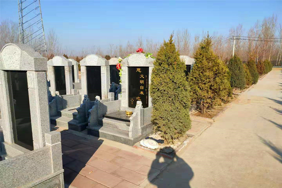 顺义潮白陵园价格多少顺义潮白陵园价格表最新-1